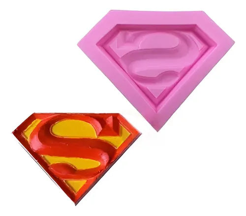 Molde De Silicona Escudo Superman Hombre De Hierro Dc Comic