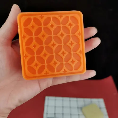Molde De Silicona Para Jabones Cuadrados Con Diseños Varios